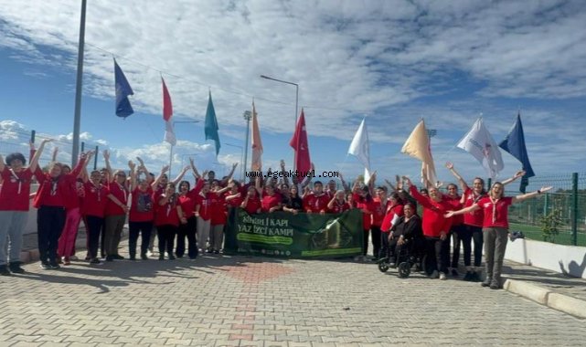 Efes Selçuk’un engelsiz çocukları izcilikle tanıştı