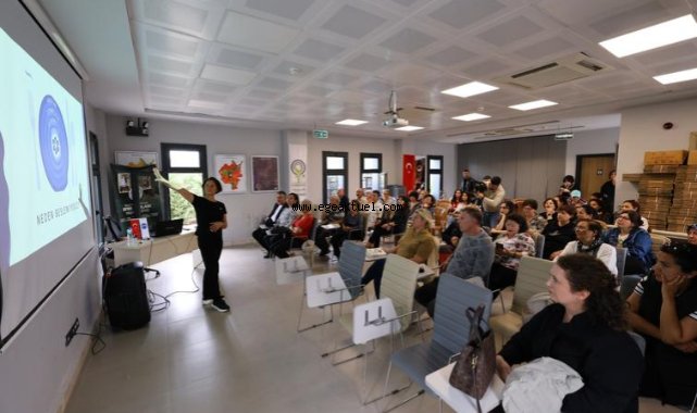 Efes Tarlası Yaşam Köyü’nde Fonksiyonel Beslenme Söyleşisi
