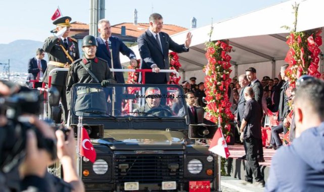 İzmir'de Cumhuriyet coşkusu 
