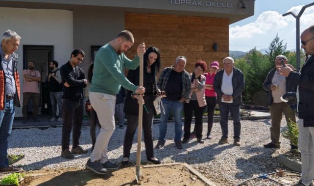 Toprak analizi ile hem çiftçi hem de toprak korunuyor