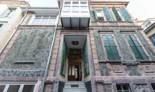 Başkan Tugay “Ay Yıldızlı Konak” seçimini anlattı