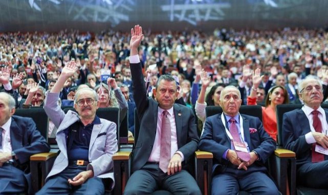 CHP’de kurultay günü