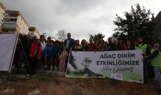 Çiğli’de 400 Fidan Toprakla Buluştu: “Çiğli’ye Nefes Olalım”
