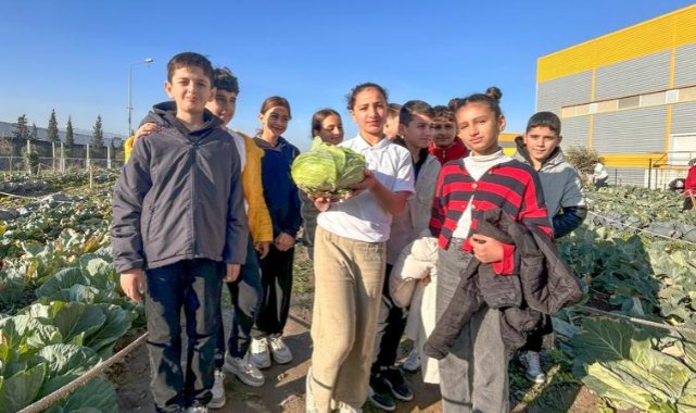 Bornovalı öğrenciler doğayı yerinde öğrendi