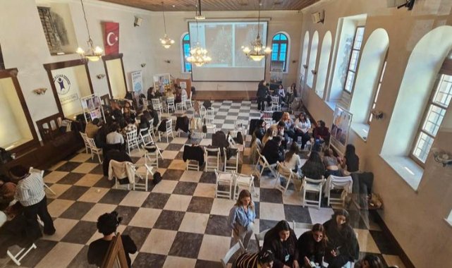 Doğa ilham verdi, genç tasarımcılar tasarladı