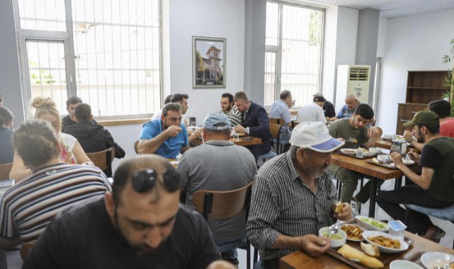 Buca’da dayanışma sofrası büyüyor