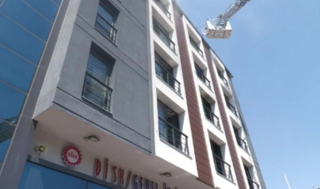 İzmir'de Genel-İş binasına saldırı: Failler hala yakalanamadı!