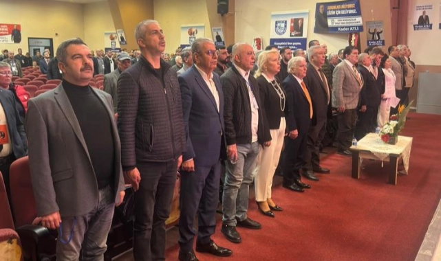 İzmir'de Minibüsçüler Odası seçimleri düzenleniyor