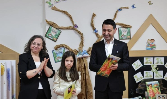 İzmir Depreminin Mucizesi Ayda ile Evlatlarını Kaybeden Anne Çocuklara Depremi Anlattı