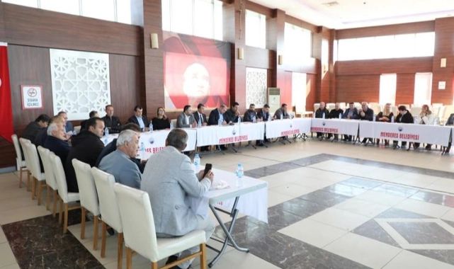 Menderes’te Muhtarlar Toplantısı Yapıldı