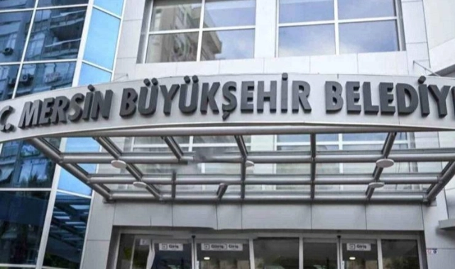 Mersin Büyükşehir Belediyesi'ne operasyon