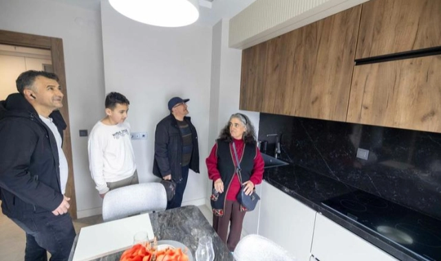 Örnekköy’deki kentsel dönüşümde anahtar teslim zamanı