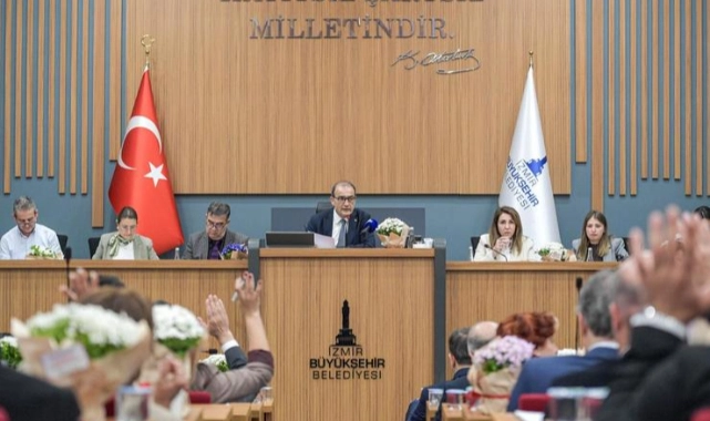 İzmir Büyükşehir Meclisi’nde okul saldırılarına ortak tepki