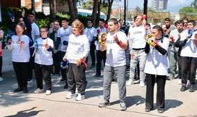 Konak’ta Otizm Farkındalık Günü’nde ‘Biz de Varız’ dediler