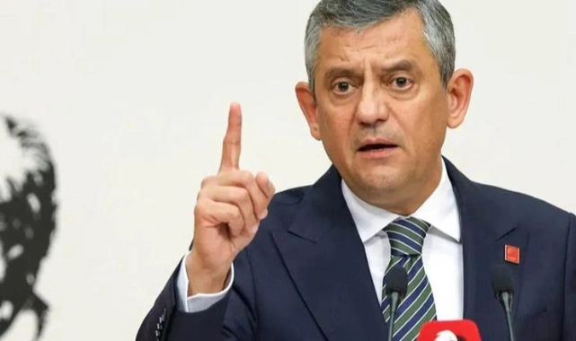 Masasındaki anketi paylaştı