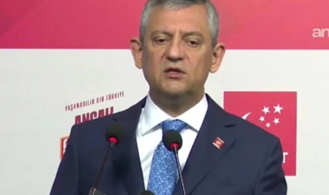 Saadet Partisi'ne 'ara seçim' ziyareti... Özgür Özel'den, Mansur Yavaş'a soruşturma izni sonrası ilk açıklama