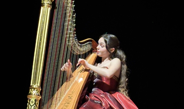 Zeynep'in Milano Çıkarması 