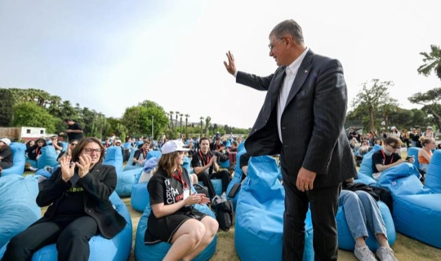 19 Mayıs Atatürk'ü Anlama, Gençlik ve Spor Bayramı İzmir gençlere alan açıyor