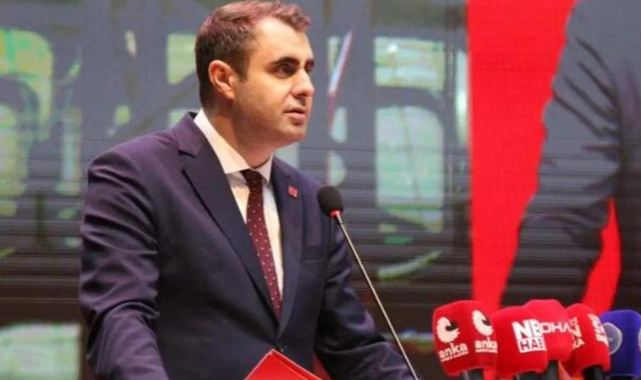 CHP İzmir İl Başkanlığı'nın Facebook hesabına da el konuldu