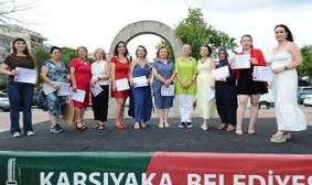 Karşıyaka’nın kurs merkezlerine yıl sonu şenliği