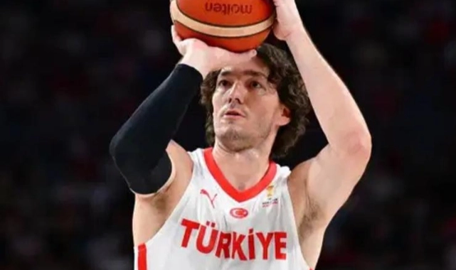 Anadolu Efes'ten Cedi Osman açıklaması