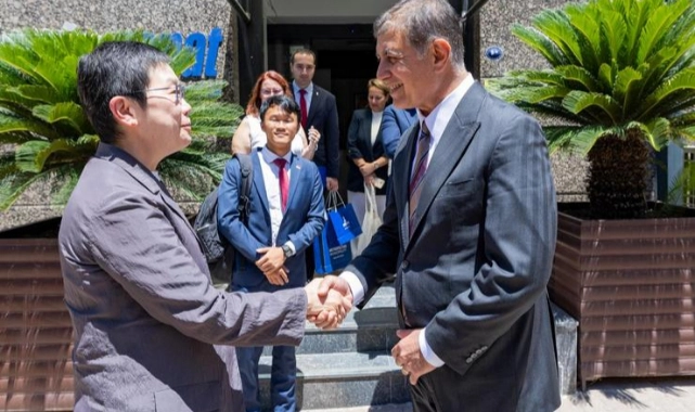 Başkan Tugay’dan Singapur’a İEF ve EXPO 2027 daveti