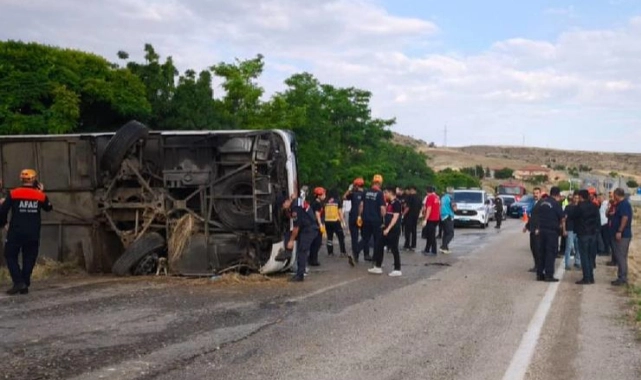 Kırıkkale'de yolcu otobüsü devrildi: Çok sayıda kişi yaralandı, şoför gözaltında!