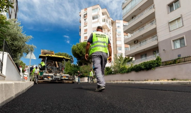 Narlıdere’de Yenilenmeyi Bekleyen Yollar Konfora Kavuşuyor