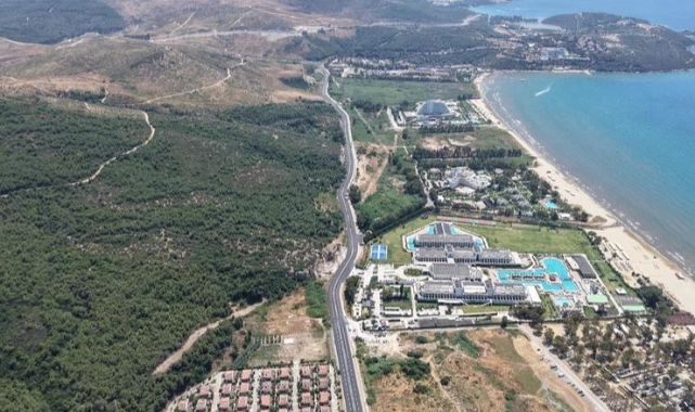 Pamucak yolu baştan sona yenilendi