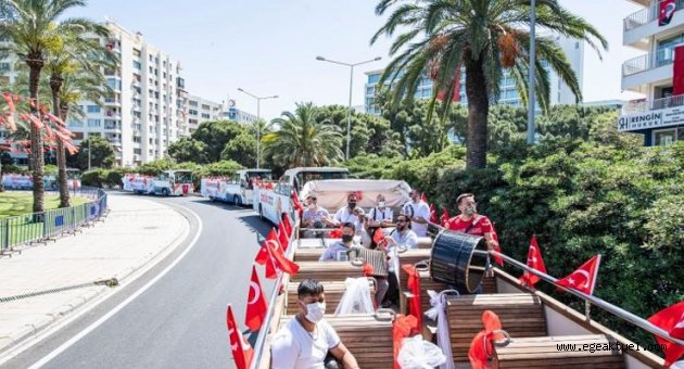 4 günlük 19 Mayıs coşkusuna İzmirli müzisyenler de katıldı