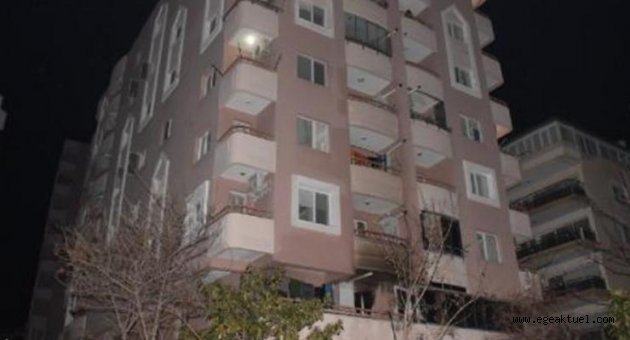 8 katlı apartmanda yangın paniği: Pencereden kurtardılar