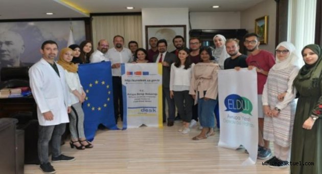 AIESEC’li öğrenciler Çiğli'de İngilizce öğretiyor