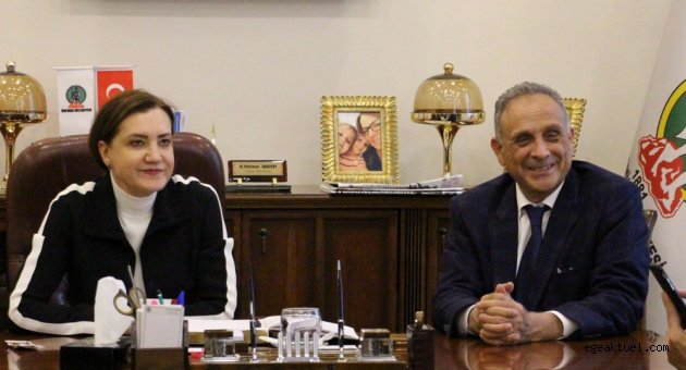 AK Parti İzmir Milletvekili ve Genel Başkan Yardımcısı Prof. Dr. Nükhet Hotar seçimlerden sonra ilk ziyaretini Küçükmenderes Havzası’na yaptı.