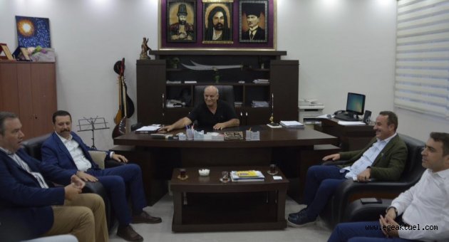 AK partili Şengül, Cemevini ziyaret etti