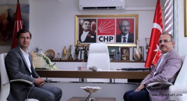 AK Partili ve CHP'li başkandan İzmir için ortak hareket etme vurgusu