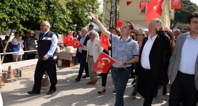Aksoy: Bu festival, Emiralem Çileği’ni dünyaya duyurma anlamındaki ilk festivaldir