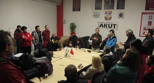 AKUT'un koordinasyonu Karabağlar'dan