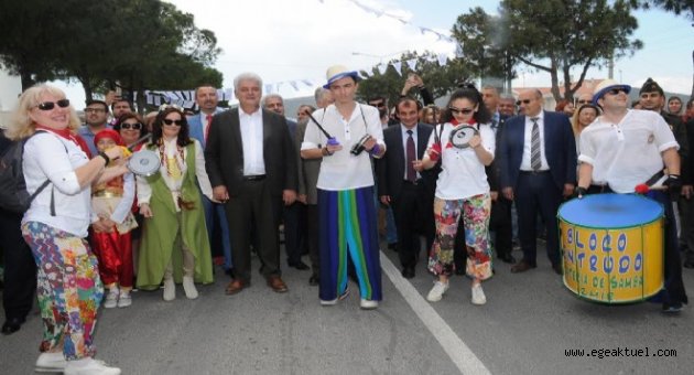 Alaçatı'da karnaval havası