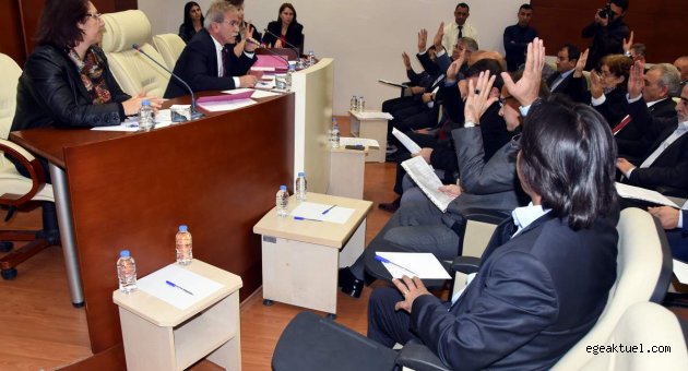 Aliağa Belediye Meclisi Toplandı