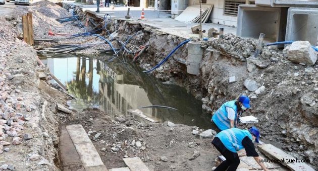 Altyapı çalışmalarında Osmanlı'ya ait Bedesteni'nin kalıntıları bulundu