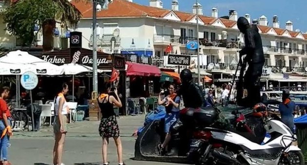 Arhavi'den tura çıktılar Foça'yı üs yaptılar