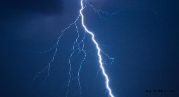 Askeri birlik arazisine yıldırım düştü: 7 asker yaralandı