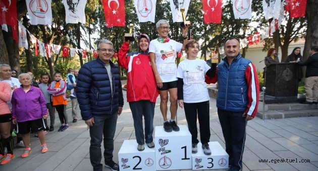 Ata’dan Ana’ya koştular