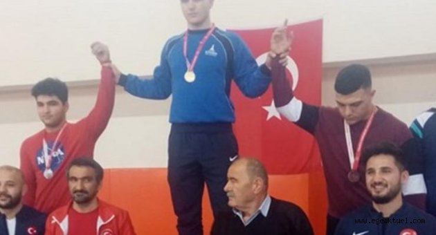 Ata sporu güreş Bergama’da