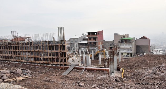 Atatürk Mahallesi Pazar Yeri inşaatı ilerliyor