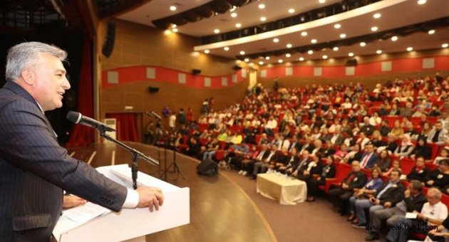 Atatürk'ün Sevdiği Şarkılar Güzelbahçe'den Yükseldi