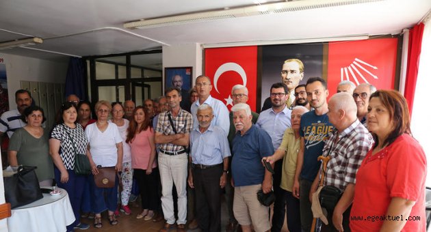 Atila Sertel örgüte teşekkür ediyor