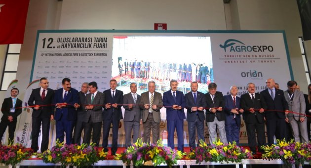 Avrupa’nın dört büyükfuarından biri olan agroexpo,  fuar İzmir’de açıldı