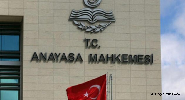 AYM'den YKS'nin öne çekilmesi hakkında karar