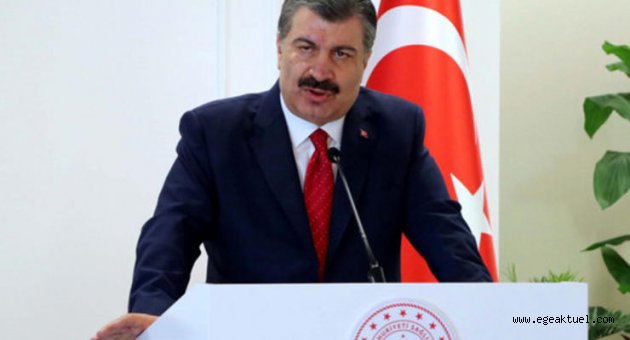 Bakan Koca: Maske, yakın zamanda hayatımızdan çıkacak